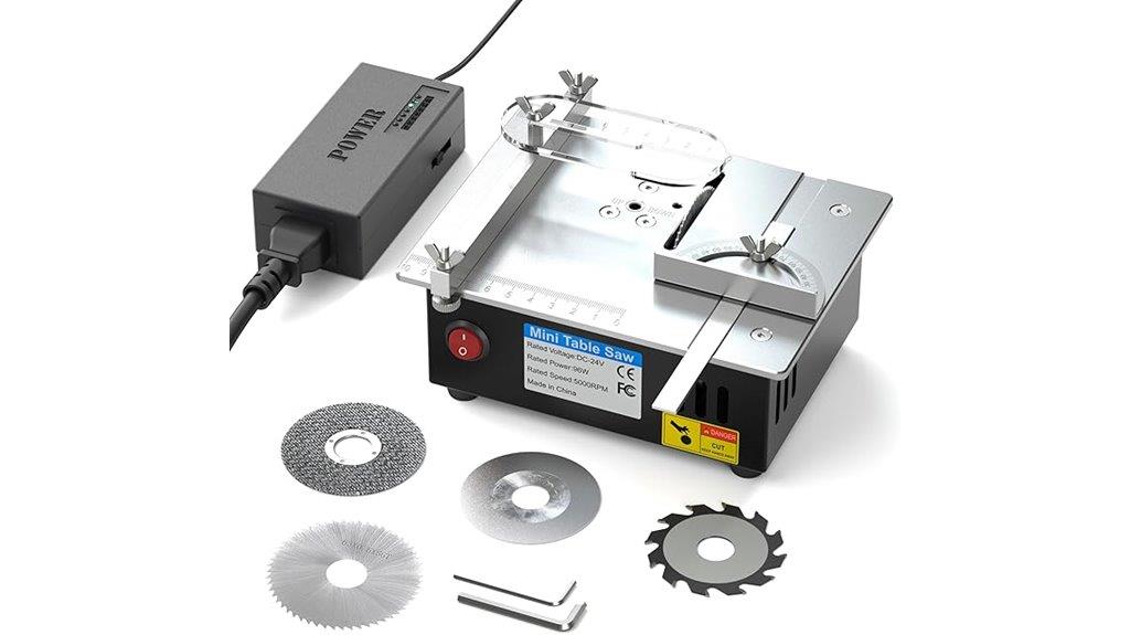 powerful compact versatile saw