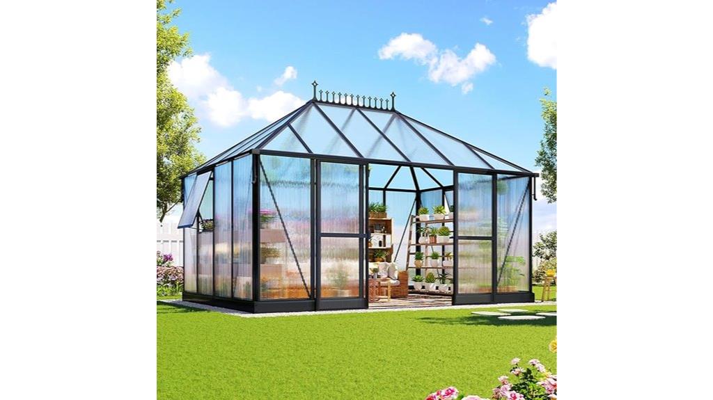 large outdoor polycarbonate greenhouse