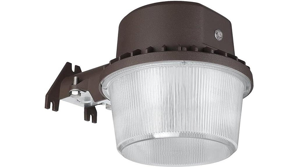 led barn light with dusk