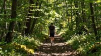 walking enhances cognitive function
