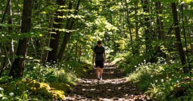walking enhances cognitive function