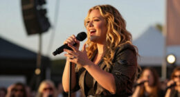 Kelly Clarkson Surges In Global Coverage