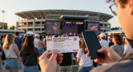 Kanye West At Solider Field: Get Last-Minute Tickets For Friday Night